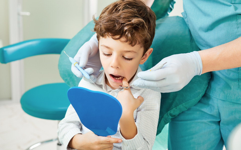 Clareamento dental na odontopediatria?